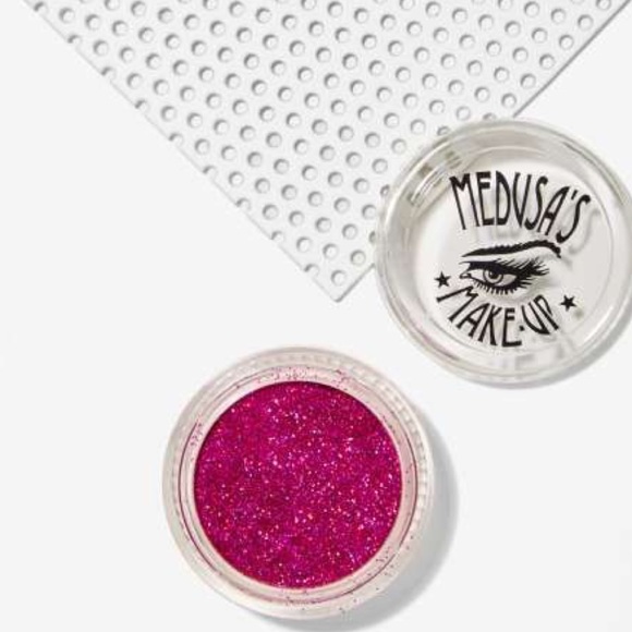 🌟HP🌟💙🌟🧚♀️ZIGGY Medusas Makeup Loose Glitter Pot NWT - Picture 2 of 8